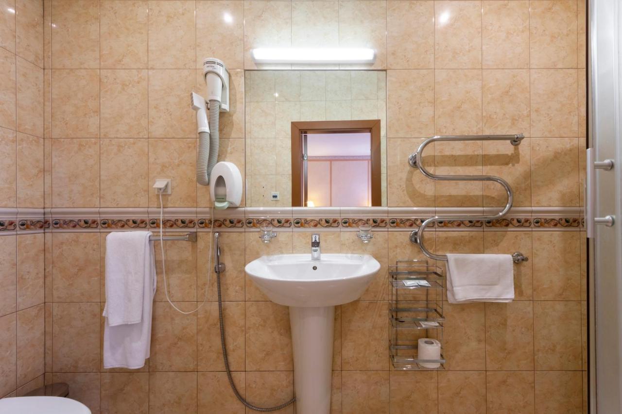 Story Inn Self Check-In Hotel VNO Exterior photo